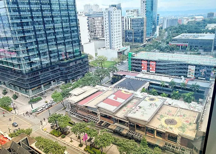Cozy In Uptown Parksuites Bgc